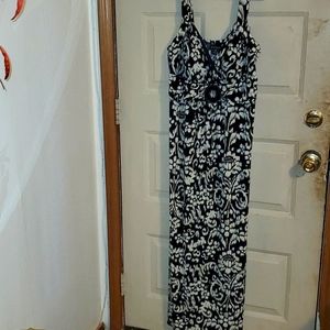 Enfocus Woman 14W black & White Dress